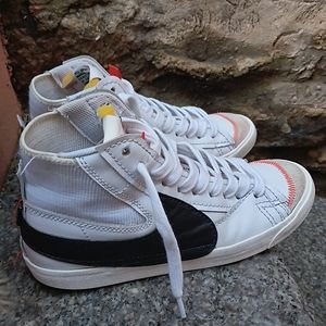 Nike Blazer Mid 77 Men's Fashion Sneakers,JumboWhite Black, Size 11